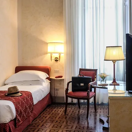 Grand Royal 4* Viareggio