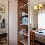 Hotel Grand Royal 4*
