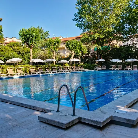 Grand Royal Готель 4*