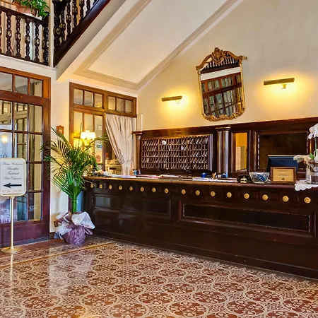 Grand Royal Готель 4*