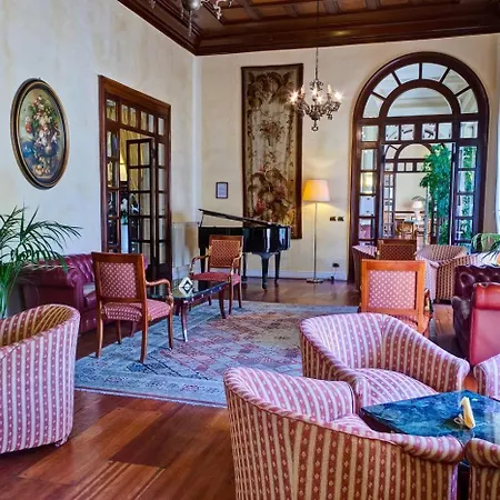 Grand Royal 4* Виареджо