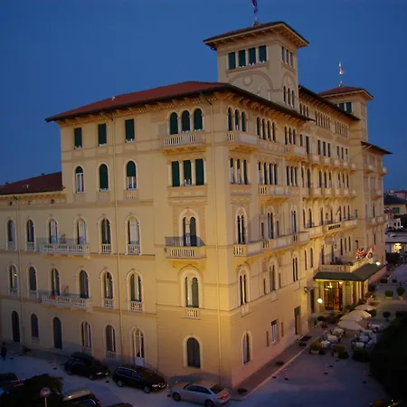 Grand Royal