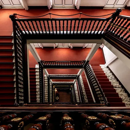 Grand Royal فندق فياريجيو