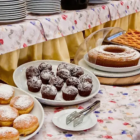 Grand Royal 4* וירג'יו