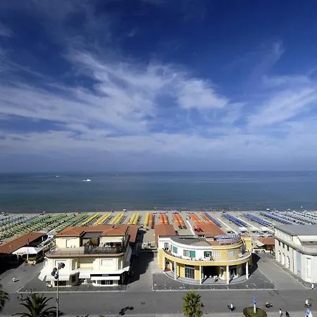 Hotel Grand Royal Viareggio