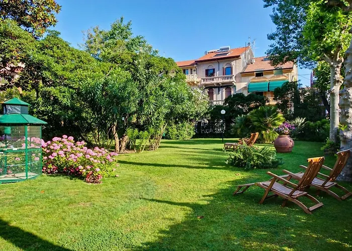 Grand Royal 4* Viareggio