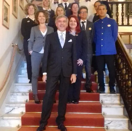 Hotel Grand Royal 4*